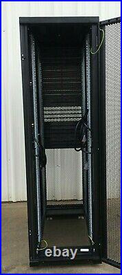 19 42u Hitachi Legrand Hcap-sn Rolling Cabinet Server Rack Storage Enclosure