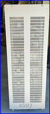 19 Fujitsu Sa900-xa H7600-ab Rolling Server Cabinet Rack Enclosure
