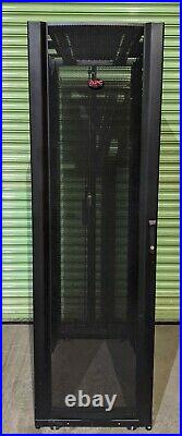 APC 42U NetShelter SX Rack Server Cabinet Network Enclosure Side Panels AR3100