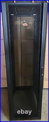 APC AR3100 Schneider NetshelterSX 42U Server Rack Enclosure Cabinet 600mmx1070mm