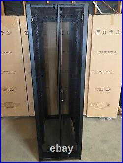 APC AR3100 Schneider NetshelterSX 42U Server Rack Enclosure Cabinet 600mmx1070mm