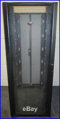 APC AR3150 Netshelter SX Deep 42U 750mm W x 1070mm Server Rack Cabinet Enclosure