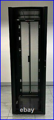APC AR3157 Netshelter SX Deep 48U 750mm x 1070mm Server Rack Cabinet Enclosure