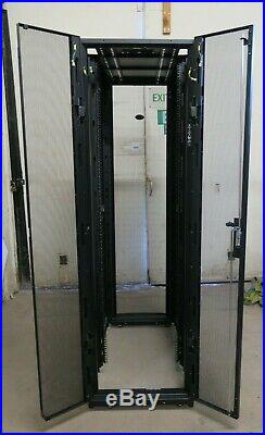 APC AR3300 Netshelter SX Deep 42U 600mm W x 1200mm Server Rack Cabinet Enclosure