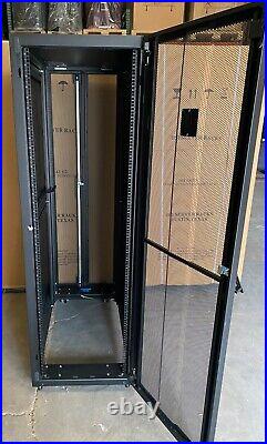 Chatsworth TSZ1052368 39U Server Rack Cabinet Enclosure 600mm Wide x 1100mm Deep