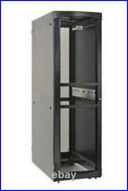 Eaton RS Server 42U Network Co-Location Rack Cabinet Enclosure RSC4261B