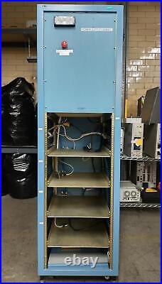 Emcor enclosures Equipment Rack / Cabinet (19)