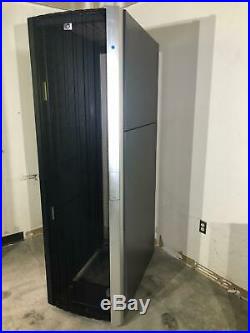 HP 10642 G2 383573-001 42U 19 Server Rack Enclosure Cabinet with Doors & Wheels