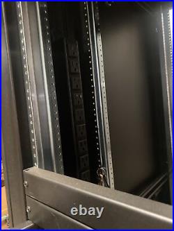 New Legrand Server Rack Enclosure 40U x 24W x 36D Matrix Cabinet 135088-03A PDU