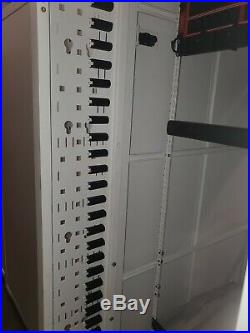 Qty Available Damac CZ Seismic Series Server Rack Cabinet Enclosure 42U