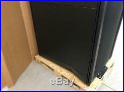 SEE PICTURES! APC NetShelter AR3150 42U Server Rack Cabinet Enclosure 19 Width