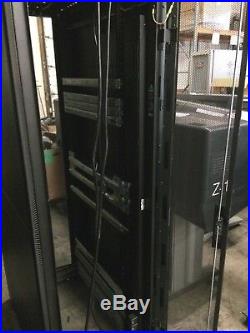 Tripp Lite 42U SmartRack Standard-Depth Server Rack Cabinet SR42UB QTY READ