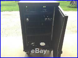 Tripp Lite Srw18us Wall Mount Rack Enclosure Server Cabinet With Extras Charging